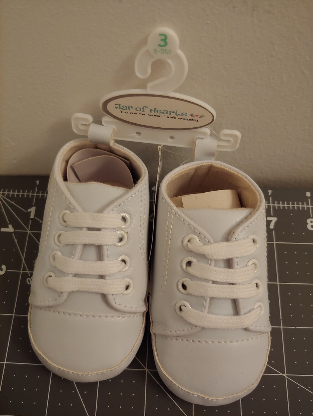 Jar Of Hearts White Baby Lace-Up Shoes Size 3 (6-9months)